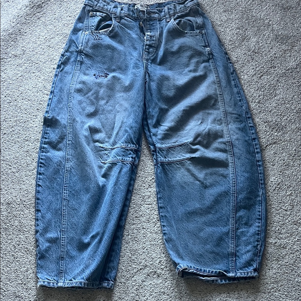 We the Free grey blue wash barrel jeans size 28 Stylish Blue Women's Jeans